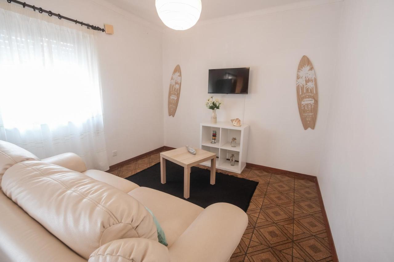 Besugo'S House Rooms & Apartment Nazaré Zewnętrze zdjęcie