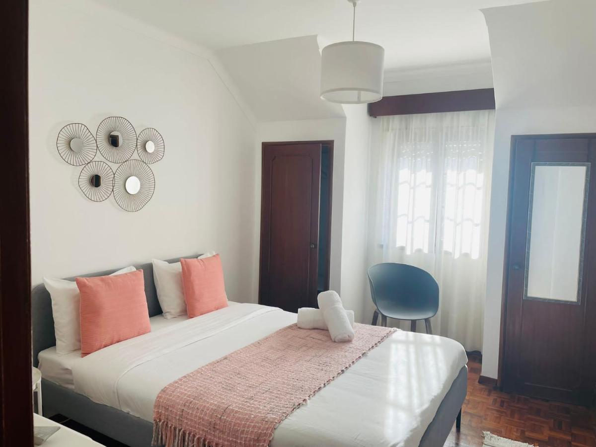 Besugo'S House Rooms & Apartment Nazaré Zewnętrze zdjęcie