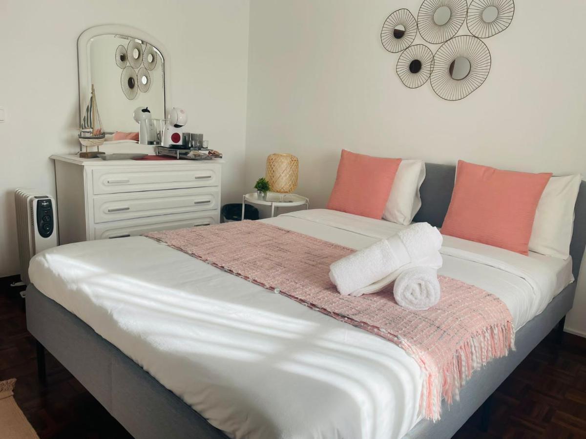 Besugo'S House Rooms & Apartment Nazaré Zewnętrze zdjęcie